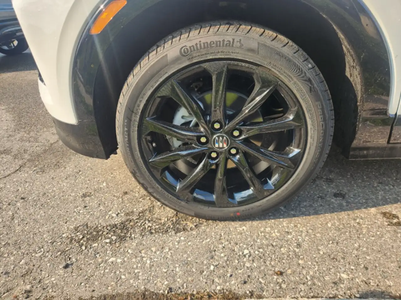Buick Encore снимка Buick Encore