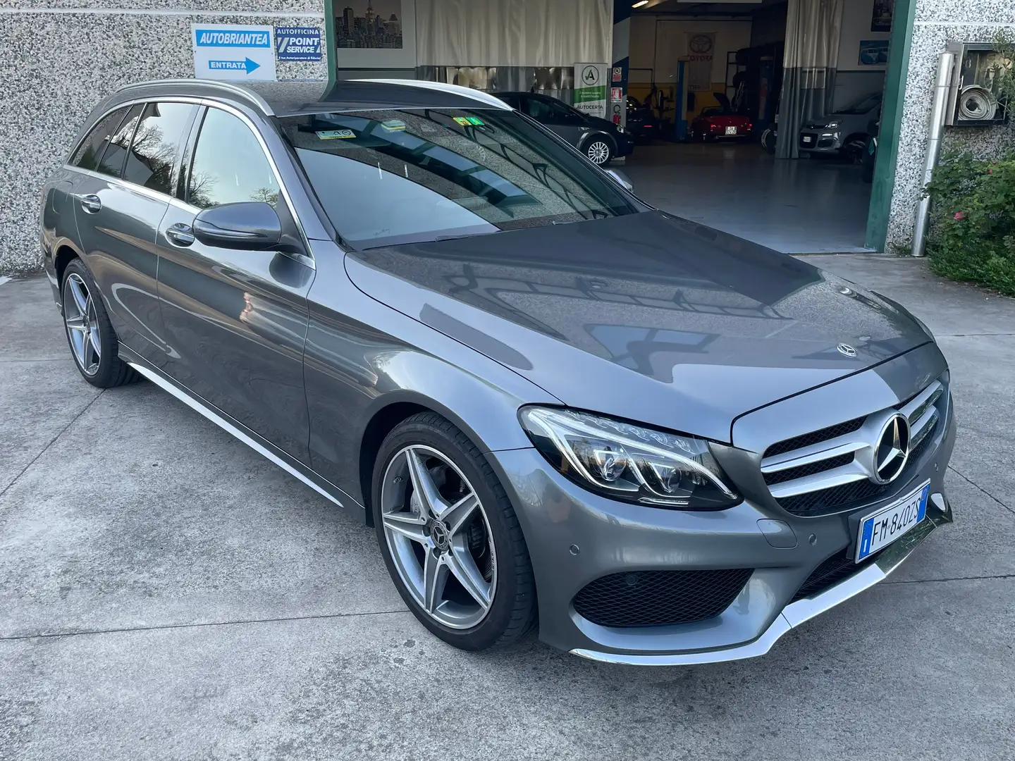 Mercedes-Benz C 220 d SW Premium 4matic Auto 9m AMG*LED*PELLE*COMAND Grau - 1