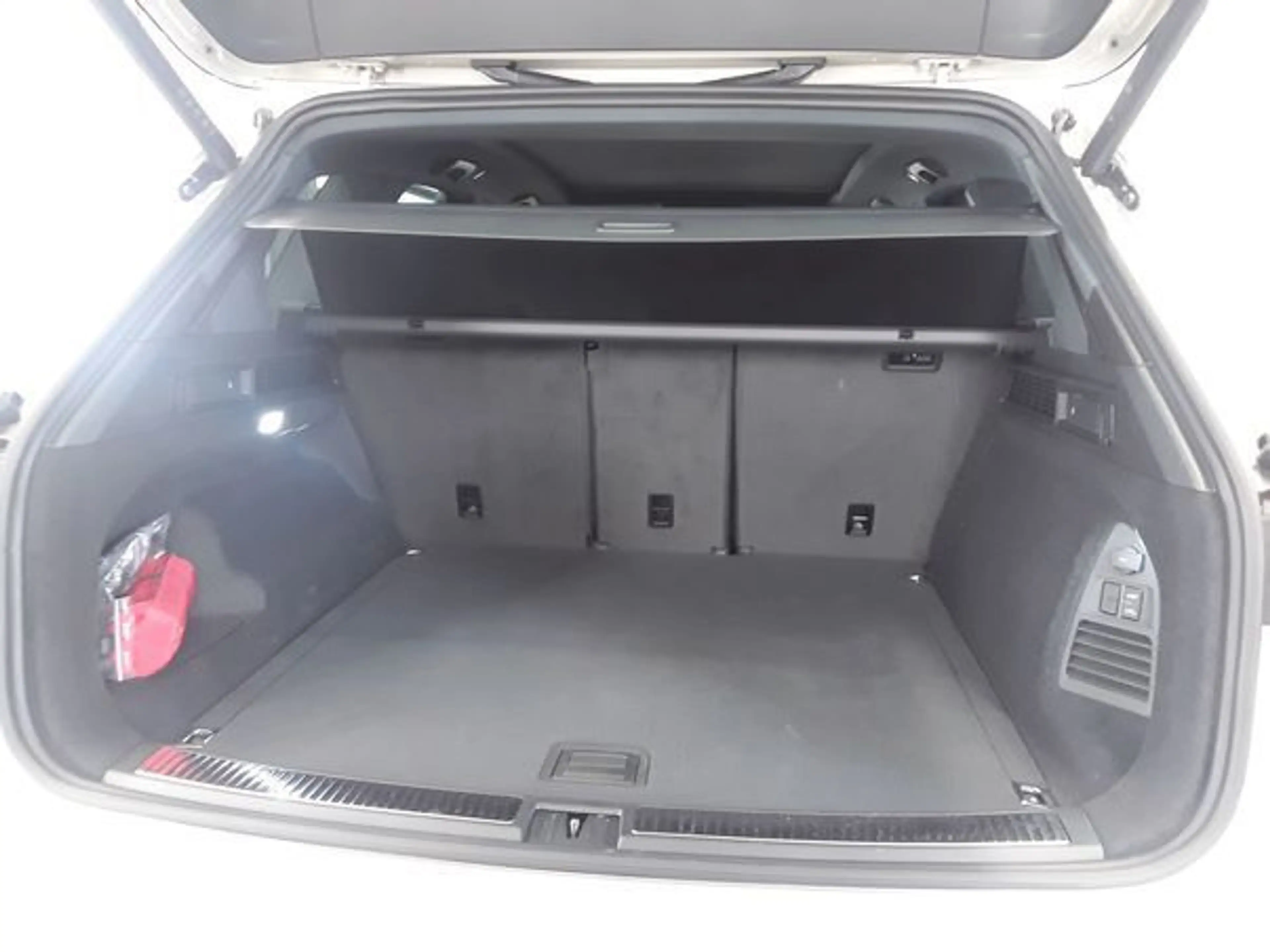 Volkswagen Touareg R-LINE 3.0TSI 340PS NP.119T ACC.5J-G.STHZG.AREA-VI — photo 10