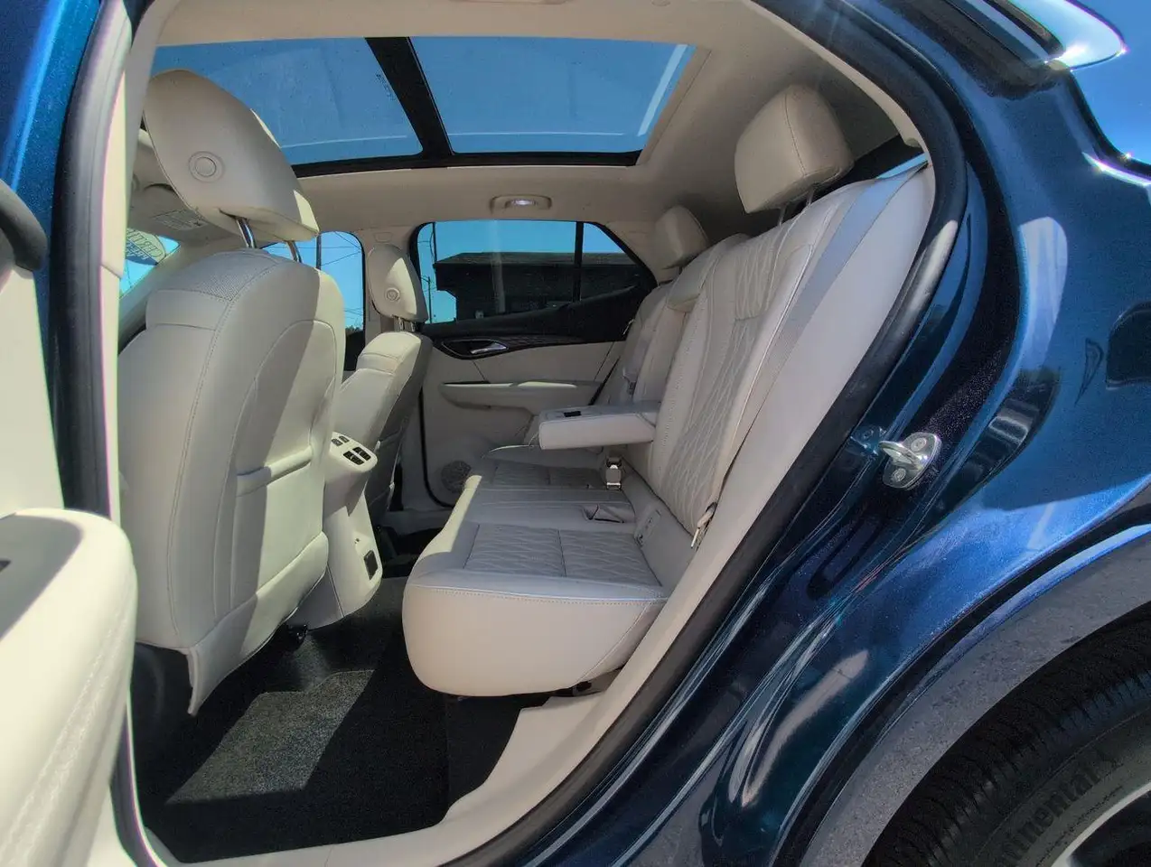 Buick Envision снимка Buick Envision