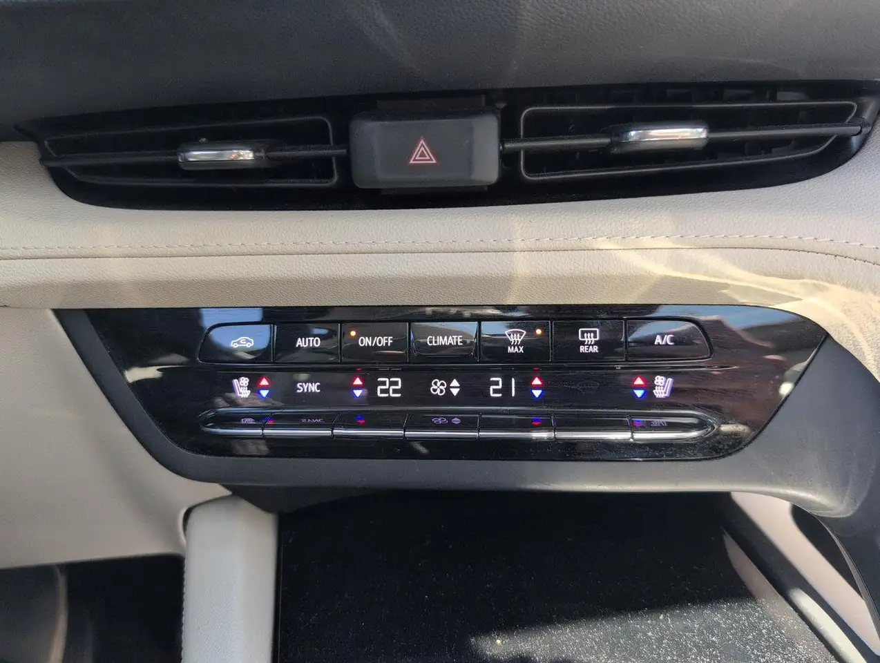 Buick Envision снимка Buick Envision
