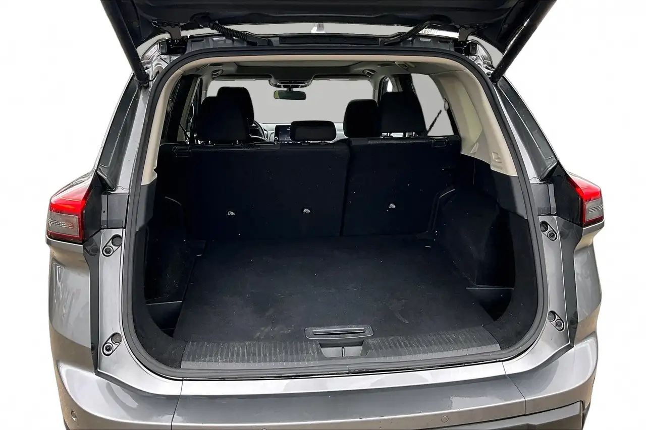 Nissan Rogue fotografie Nissan Rogue