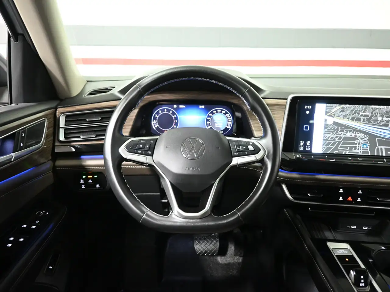 Volkswagen Atlas снимка Volkswagen Atlas