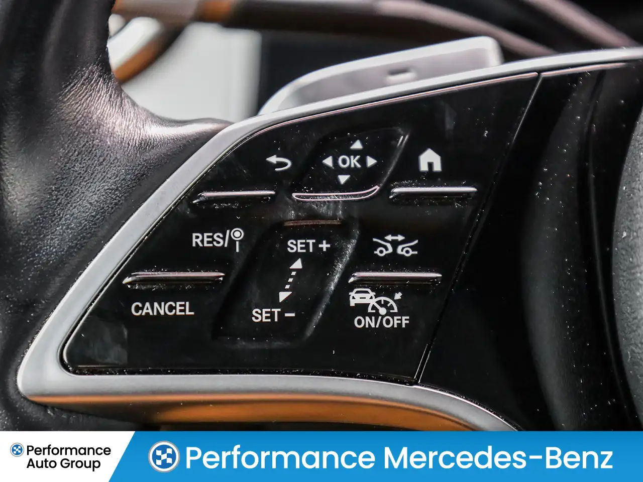 Mercedes-Benz EQS снимка Mercedes-Benz EQS