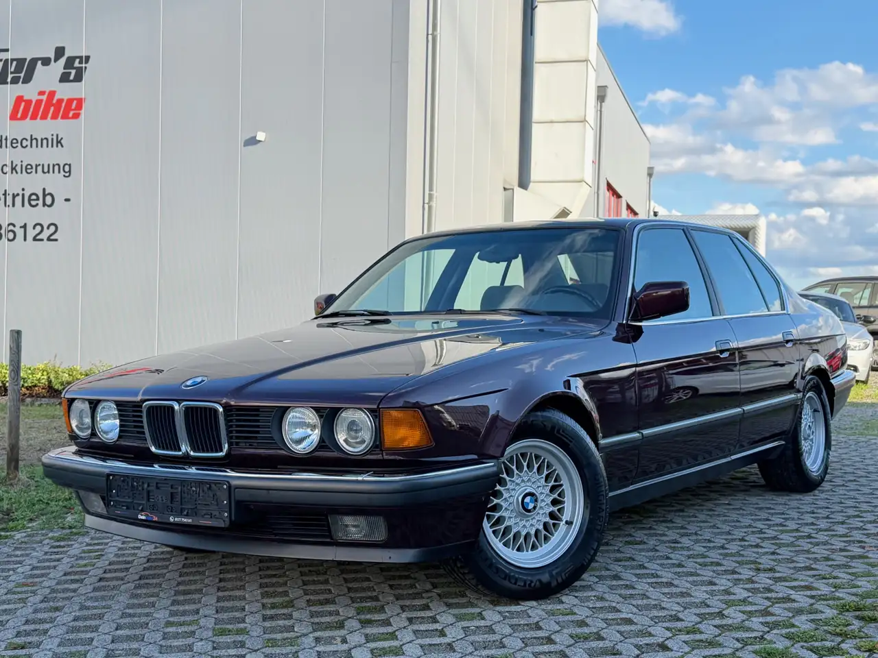 BMW 730