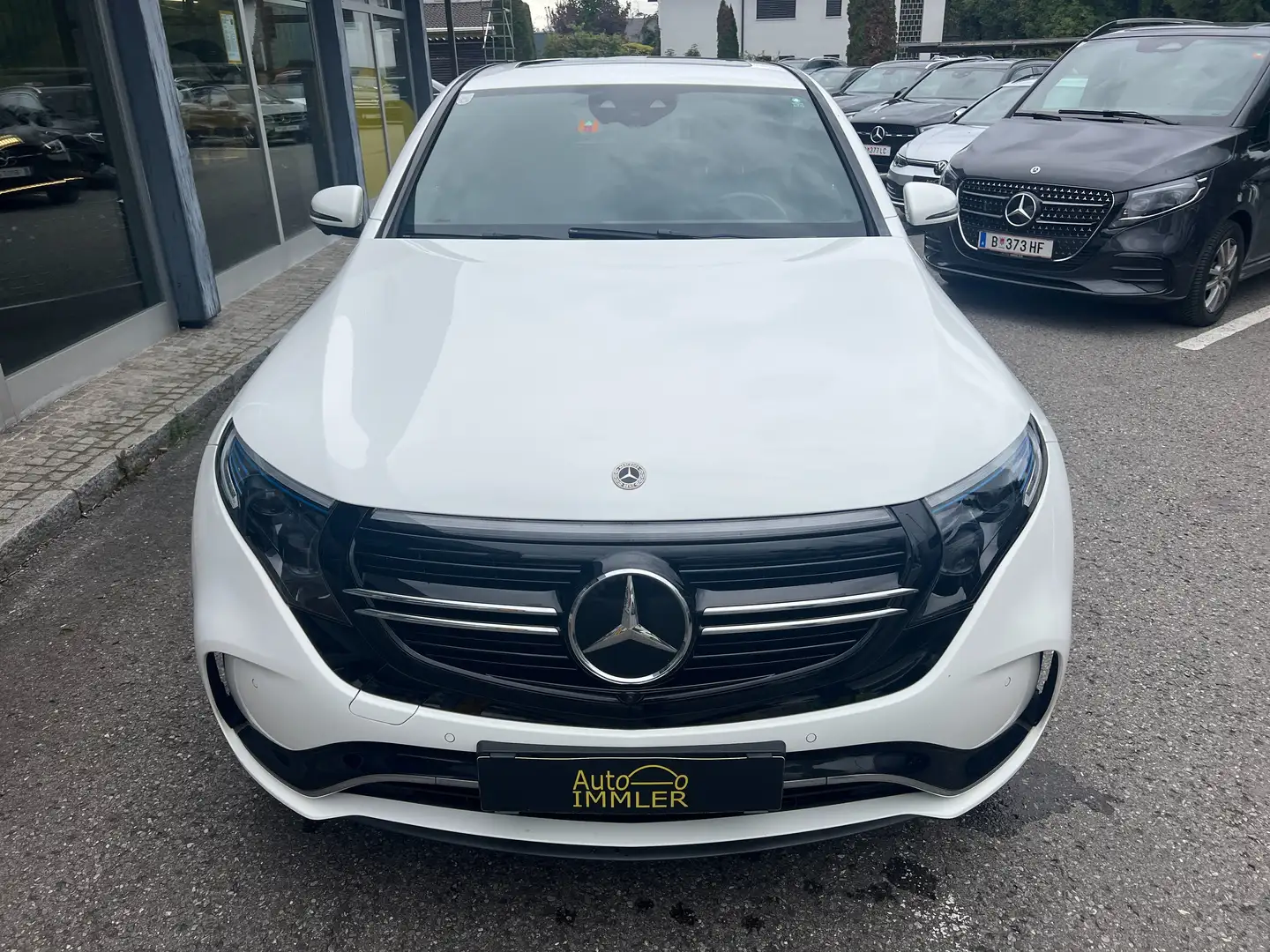 Mercedes-Benz EQC 400 EQC400*AMG*STANDHEIZUNG*SCHIEBEDACH*KEYLESS Blanc - 2
