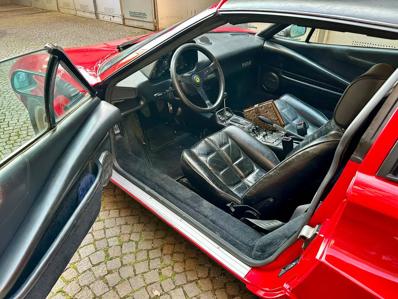 Ferrari 308 GTSi 2.9, foto 6