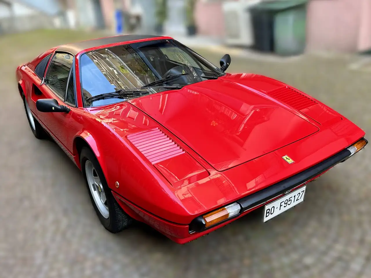 Ferrari 308 GTSi 2.9, foto 3