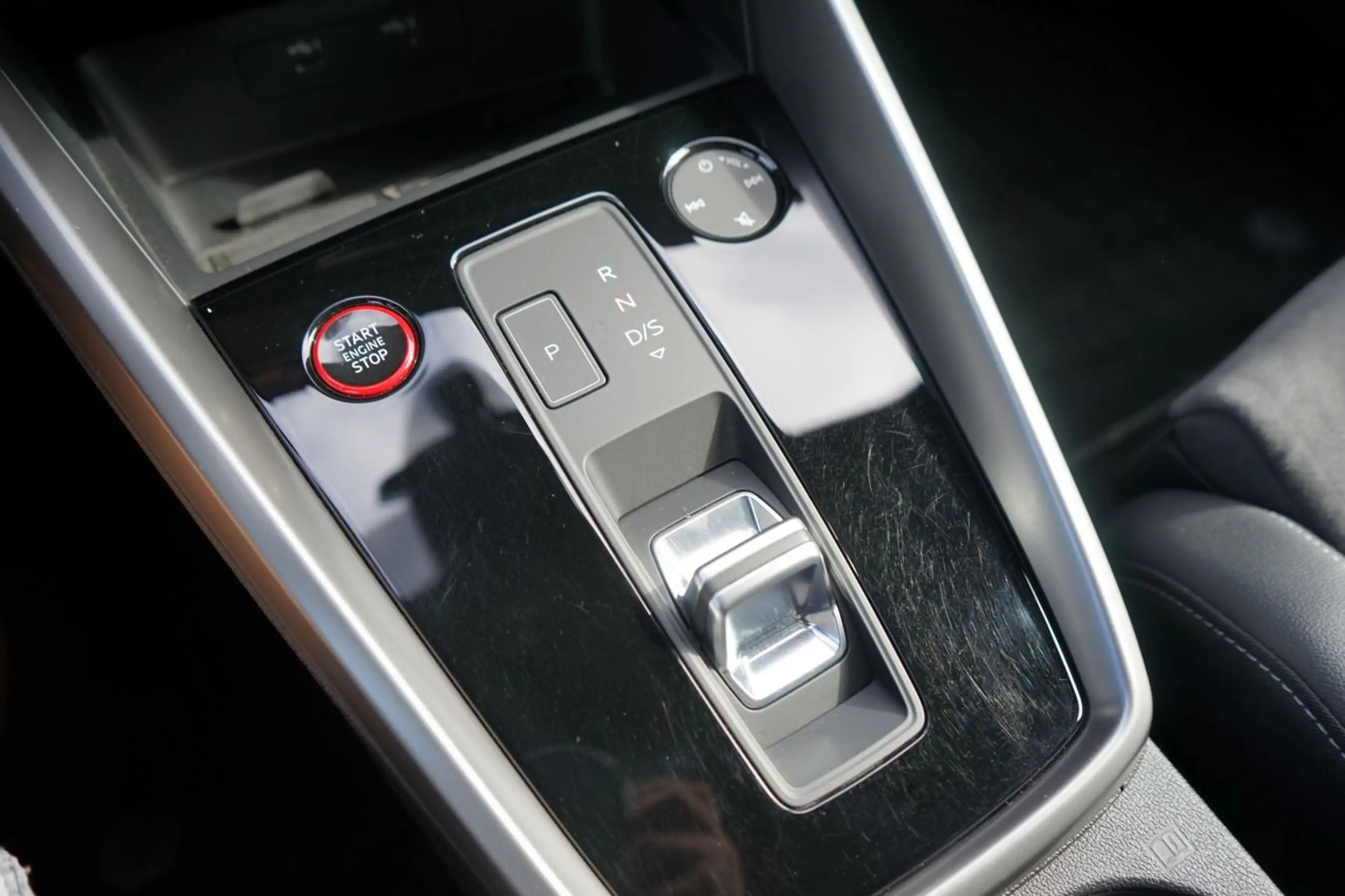 Audi S3 quattro 2.0 TFSI*Head-up*B&O*Matrix — photo 13
