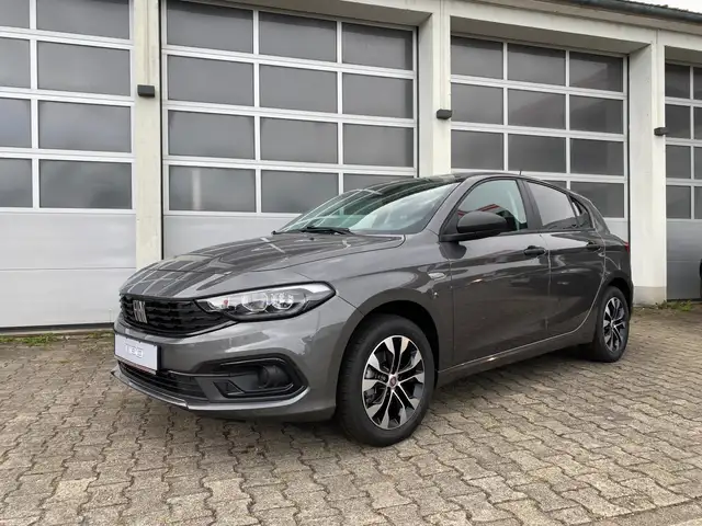 Fiat Tipo 5-Türer City Life 1.5 GSE Hybrid DCT