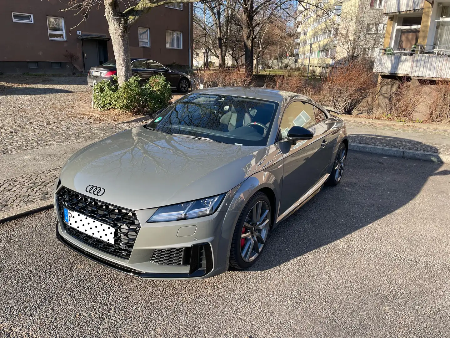 Audi TT TOP ZUSTAND***Coupe S Line, Soundsystem, <35.000km - 1