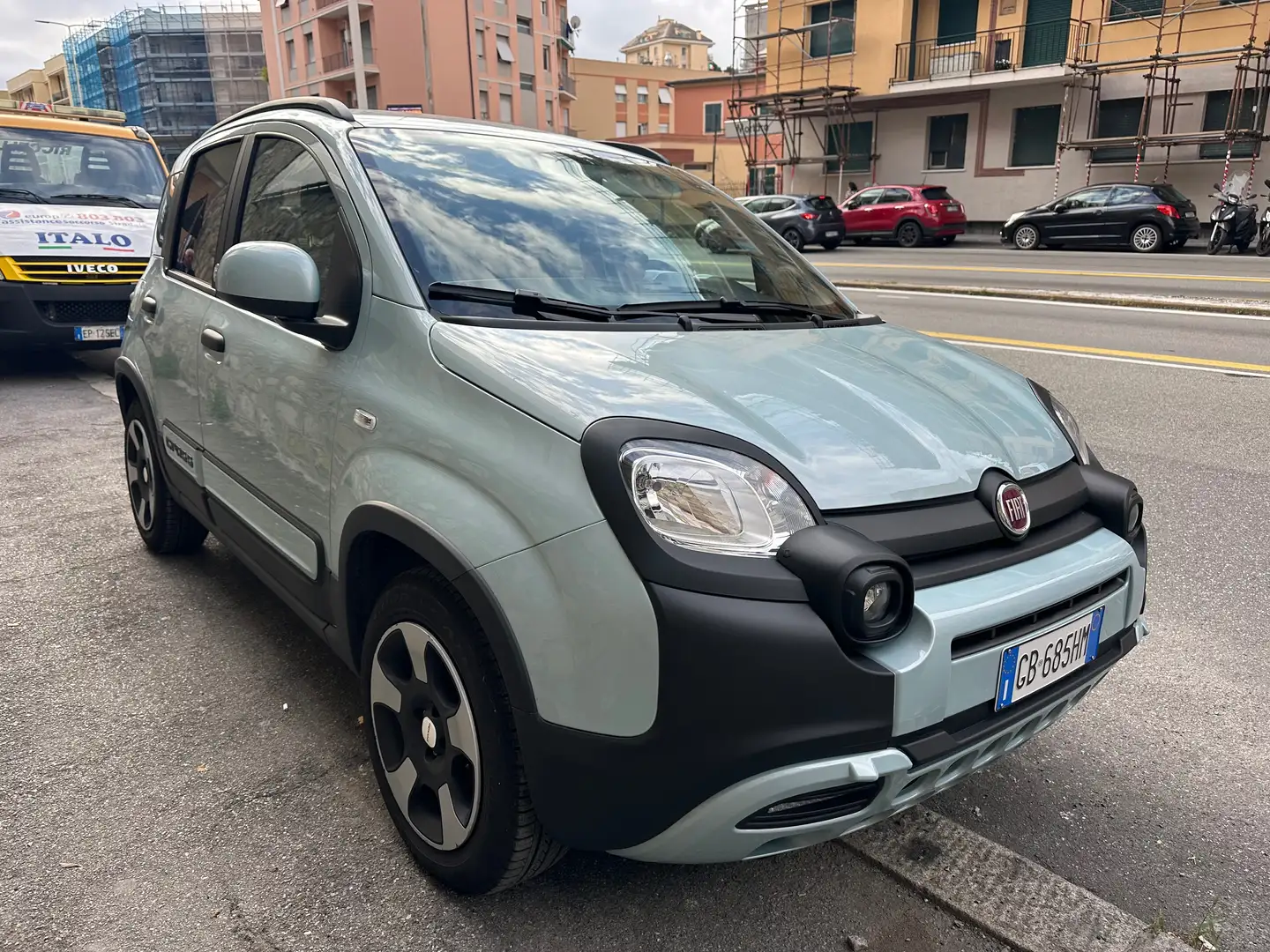 Fiat Panda Panda 1.0 hybrid Launch Edition SOLO 7.500KM Vert - 2
