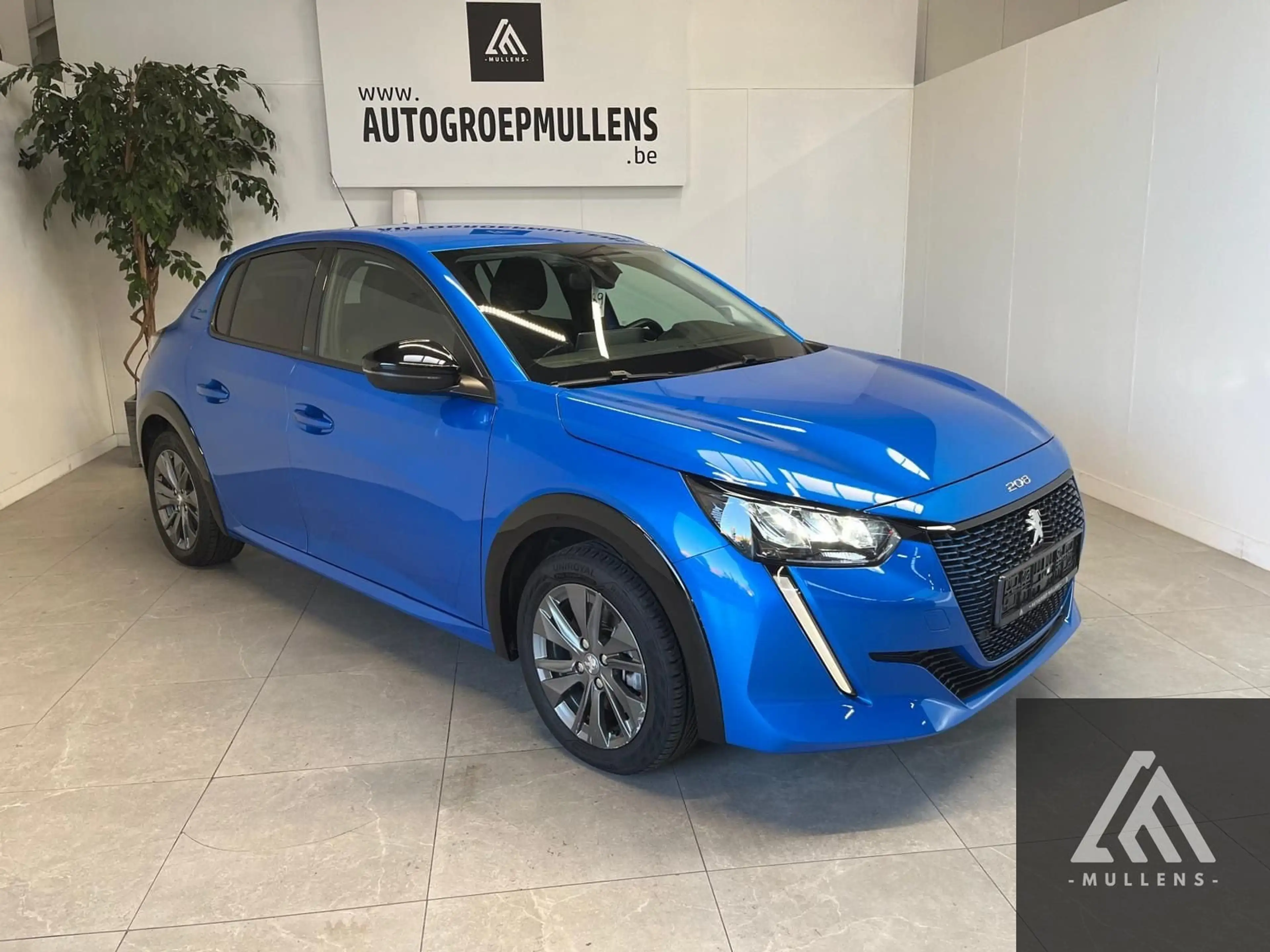 Peugeot e-208 e-208 136 Style — photo 2