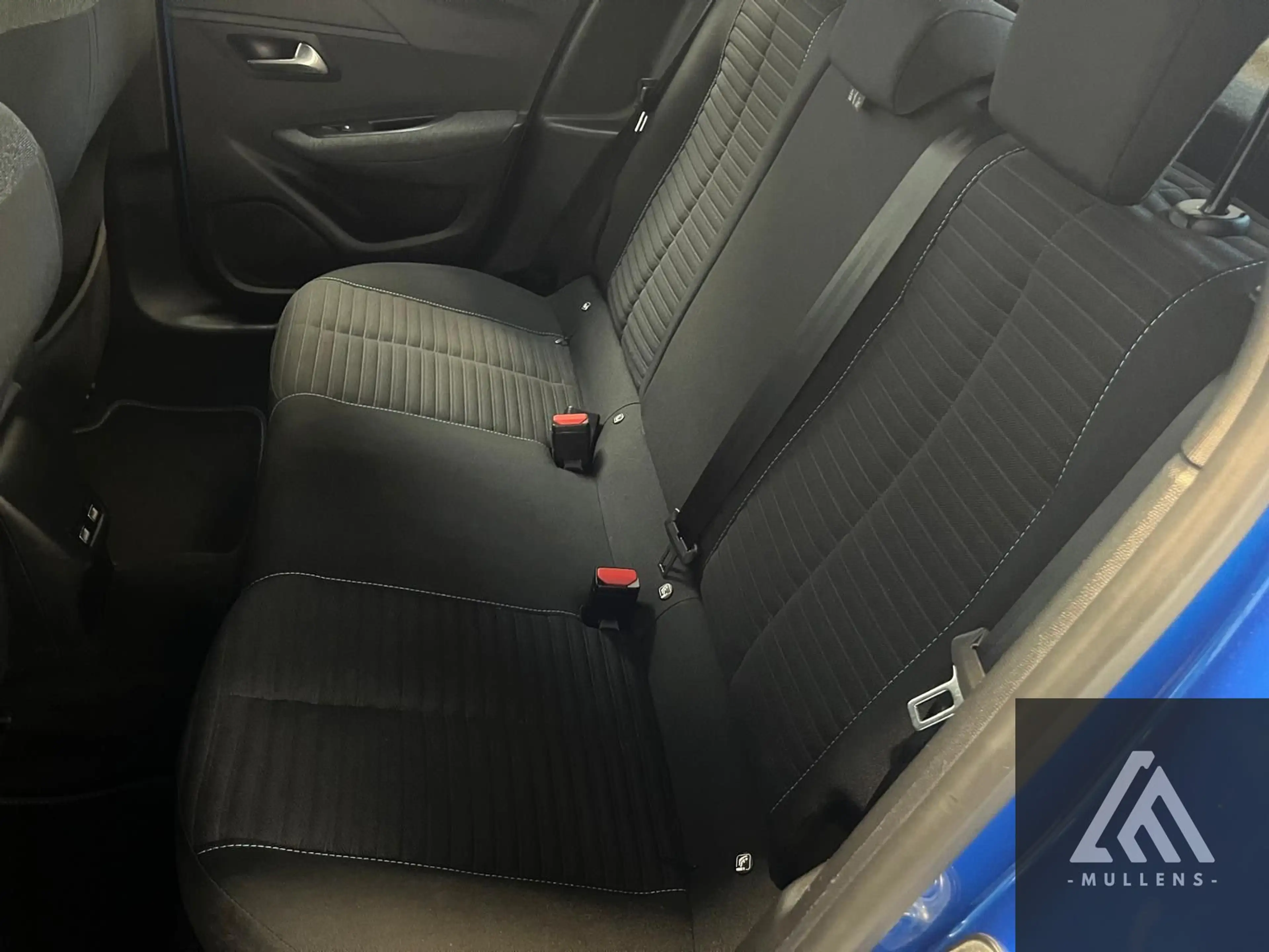 Peugeot e-208 e-208 136 Style — photo 14
