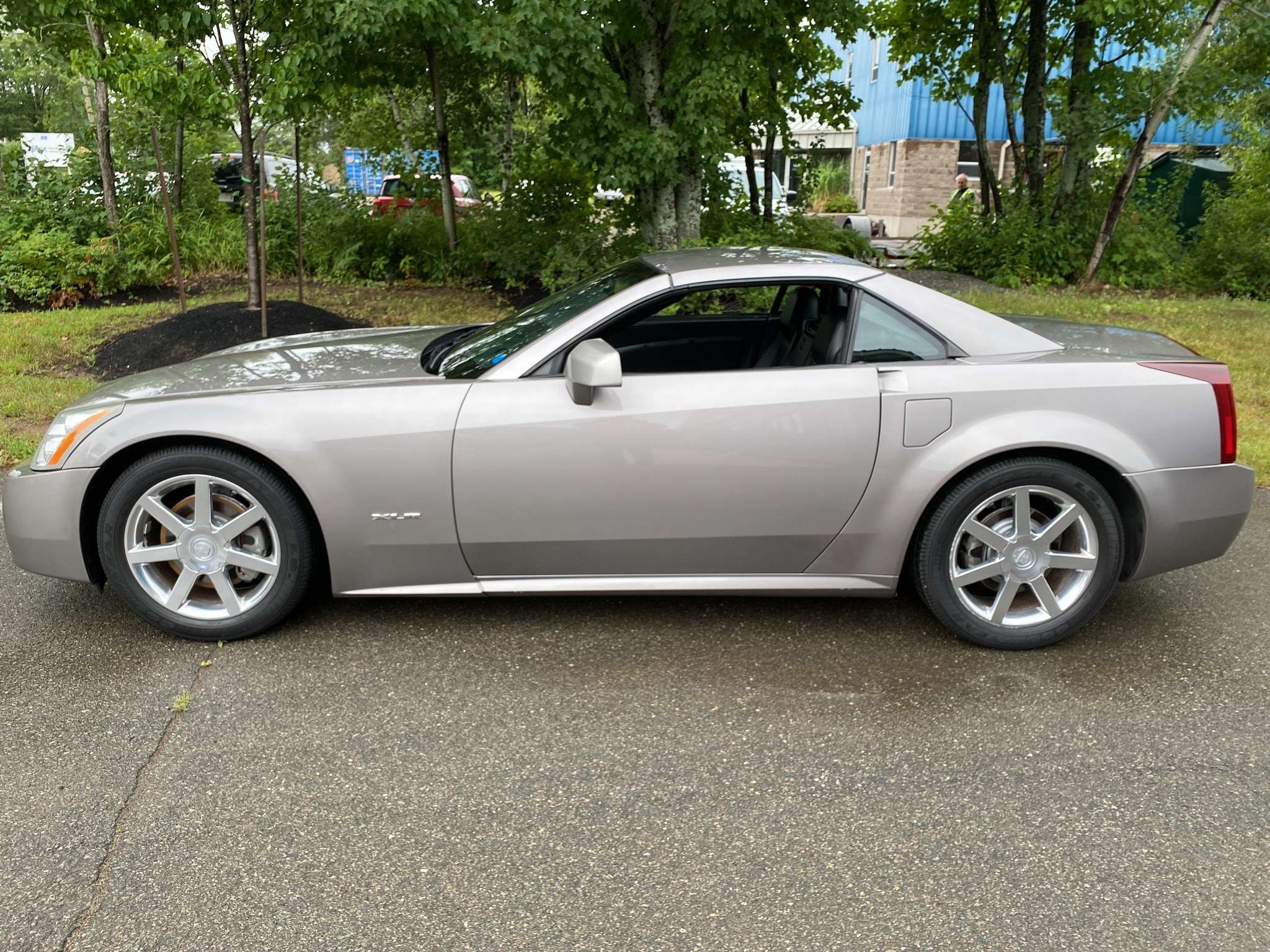 2004 Cadillac XLR