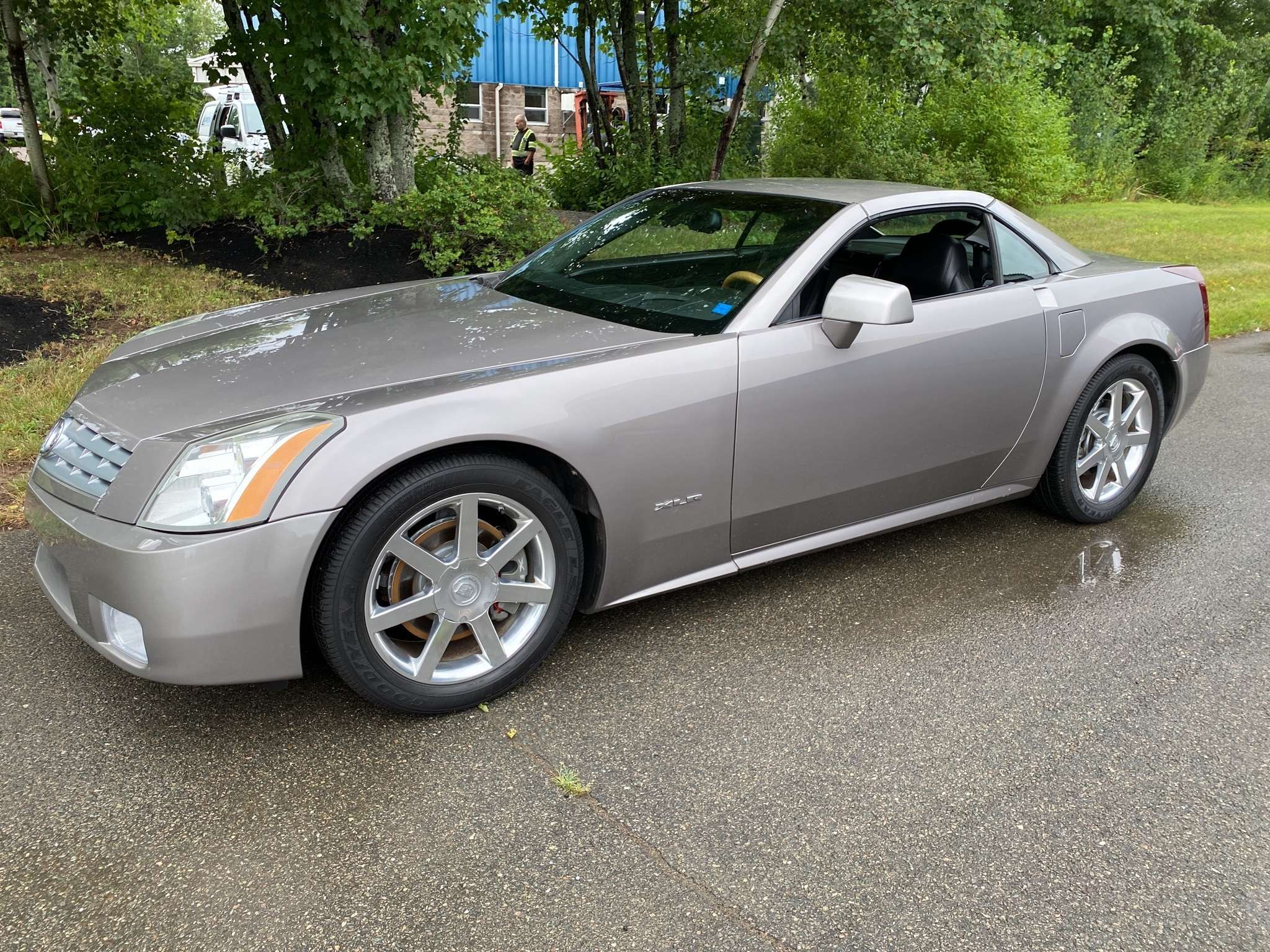 2004 Cadillac XLR