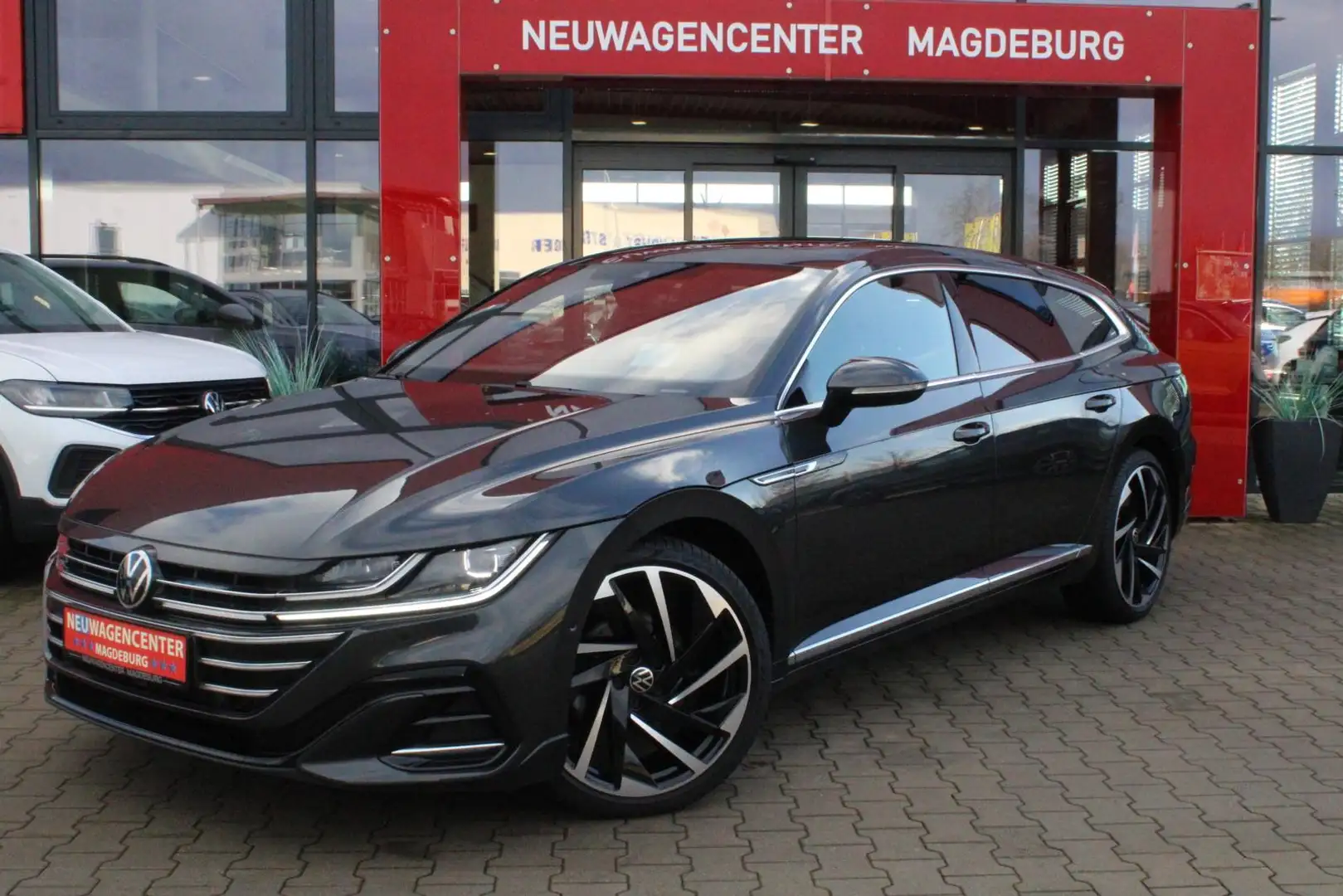 Volkswagen Arteon 2.0 TDI DSG R-Line 4M*ST.HZG*AHK*360°*HuD*PANO*SOU Grau - 1