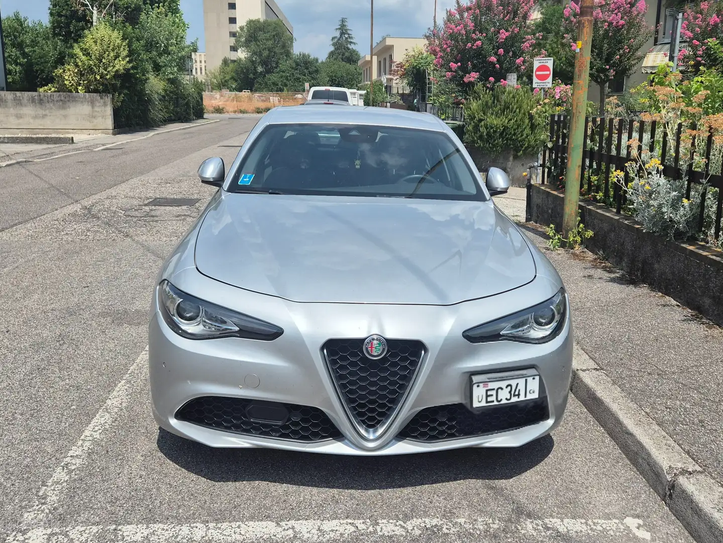 Alfa Romeo Giulia Giulia 2016 2.2 t Executive 160cv auto my19 Argent - 2