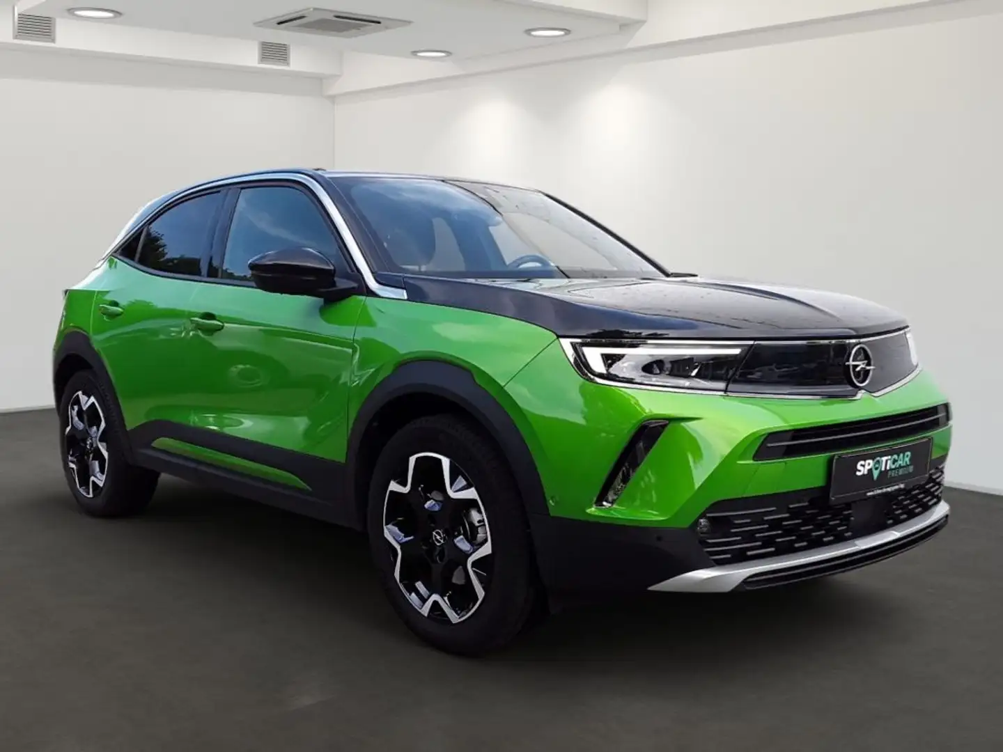 Opel Mokka-E Ultimate Grün - 2