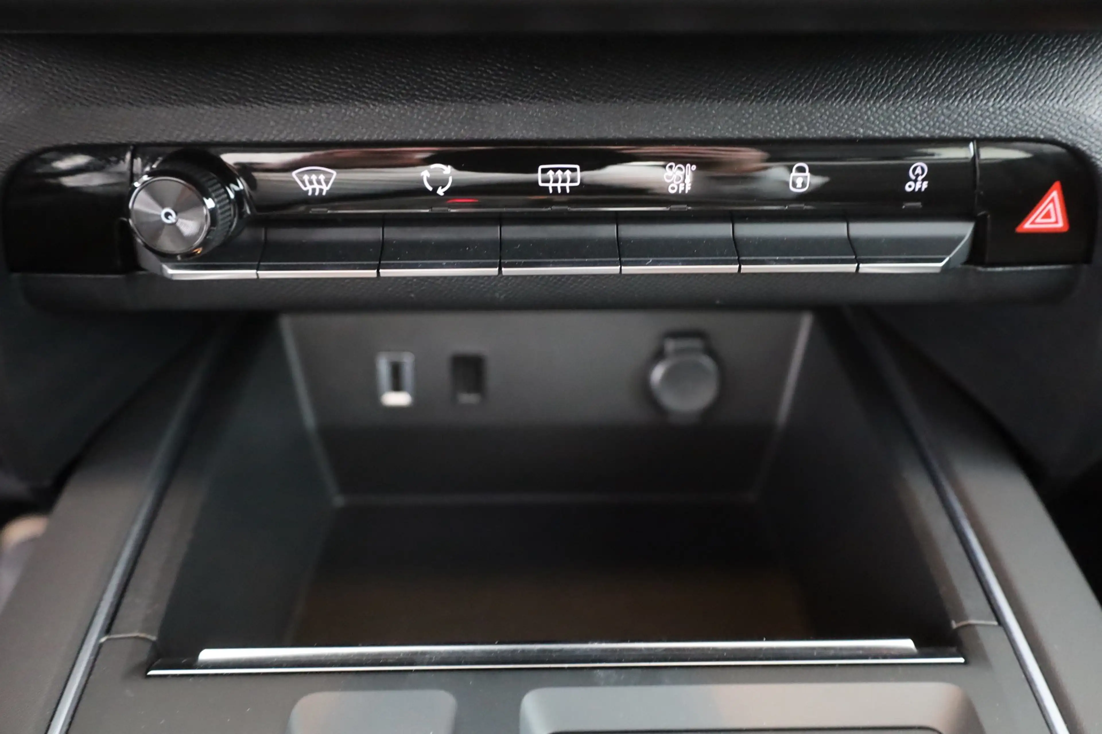 Citroen C5 Aircross 1.2 Mild-Hybrid Plus LED Navi Kamera — photo 13