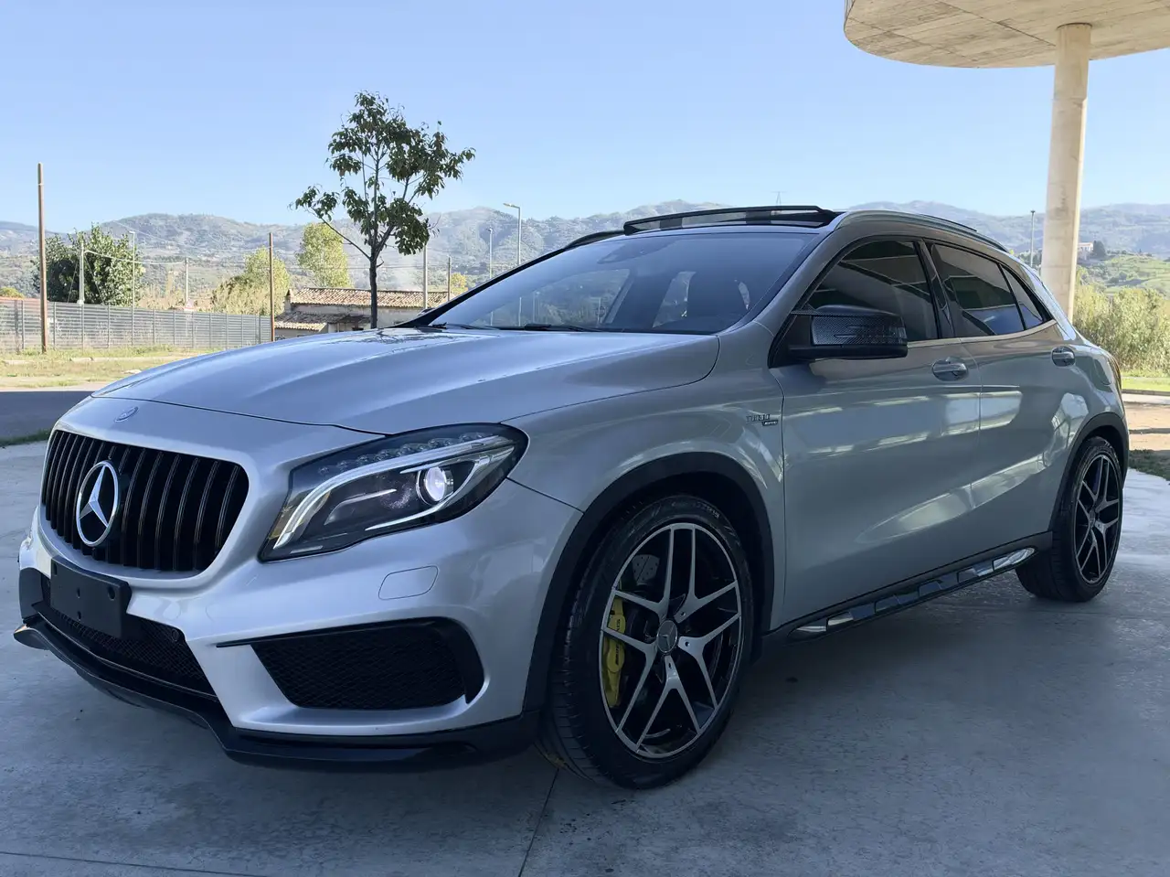 Mercedes-Benz GLA 45 AMG