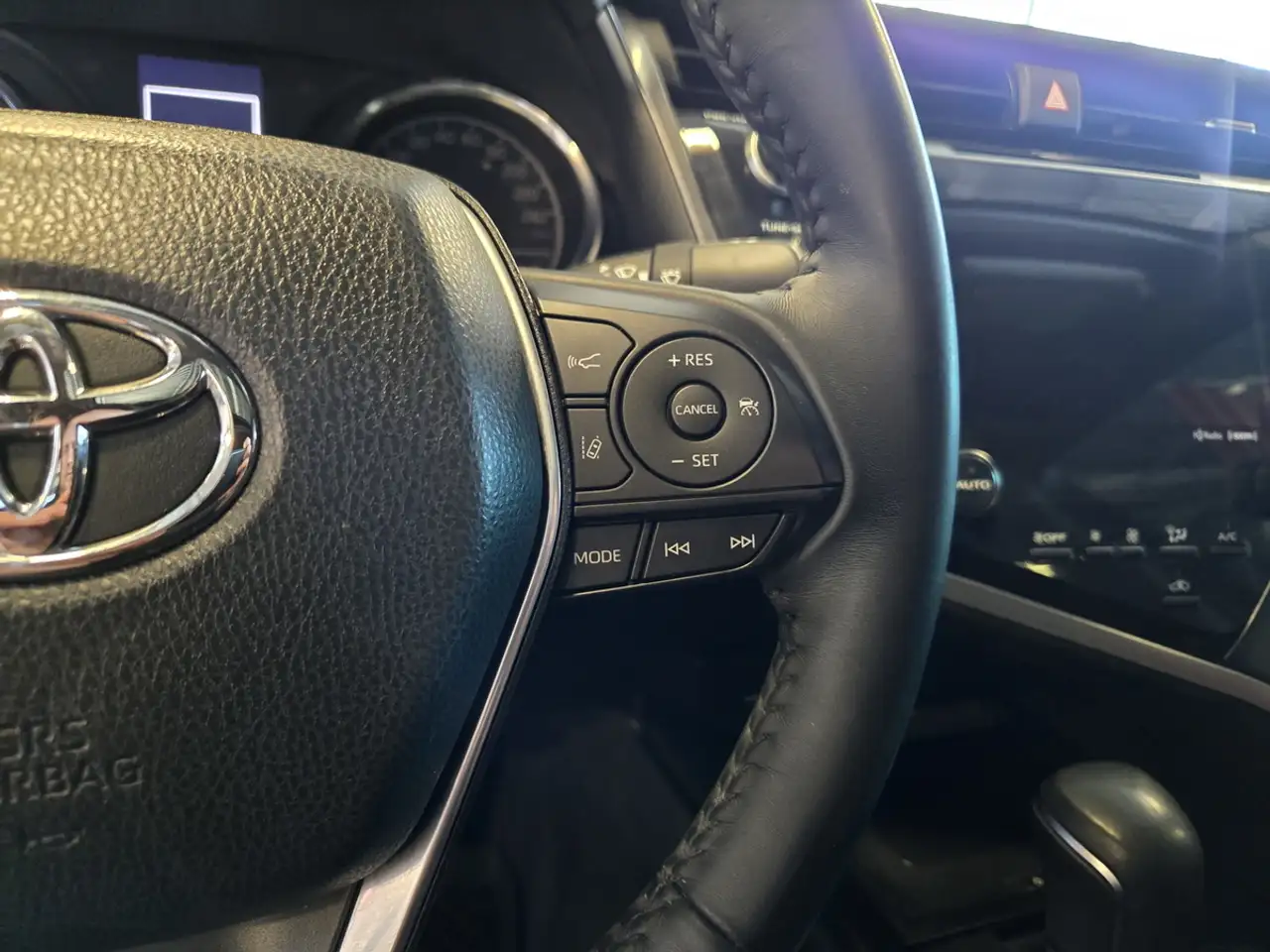 Toyota Camry снимка Toyota Camry