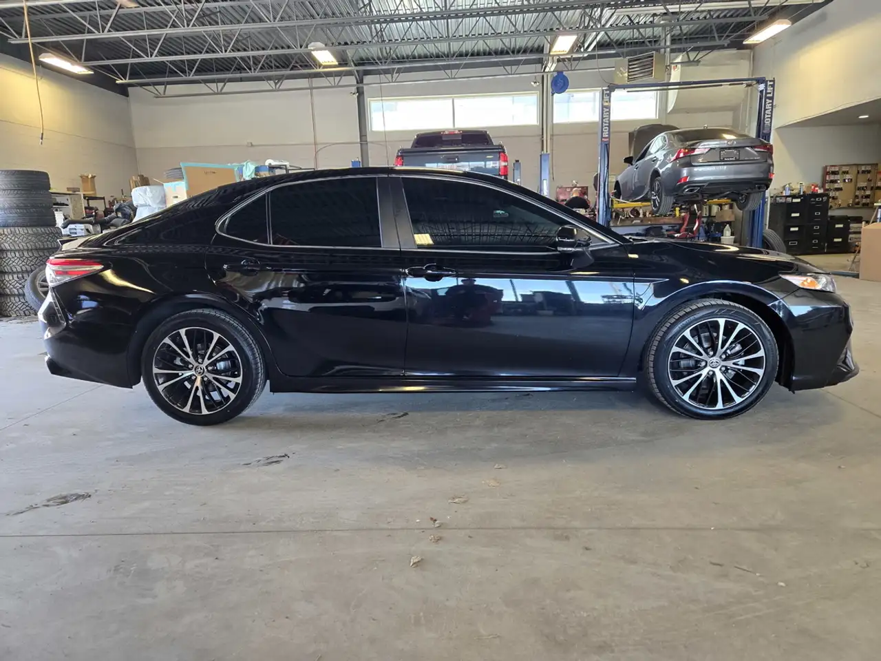 Toyota Camry снимка Toyota Camry
