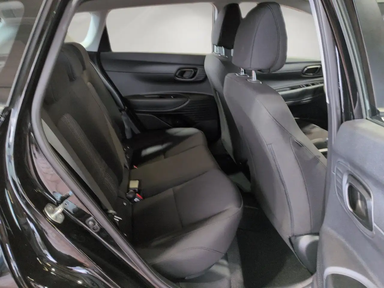 Hyundai Bayon Select 1.0L / Fahrassistenz-System / LED, миниатюра 13