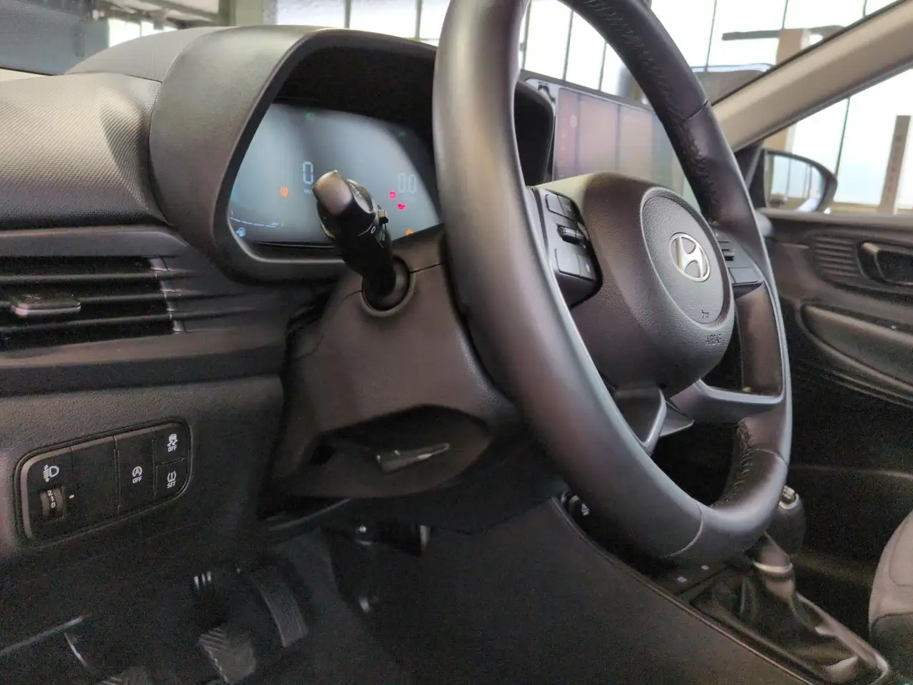 Hyundai Bayon Select 1.0L / Fahrassistenz-System / LED, миниатюра 16