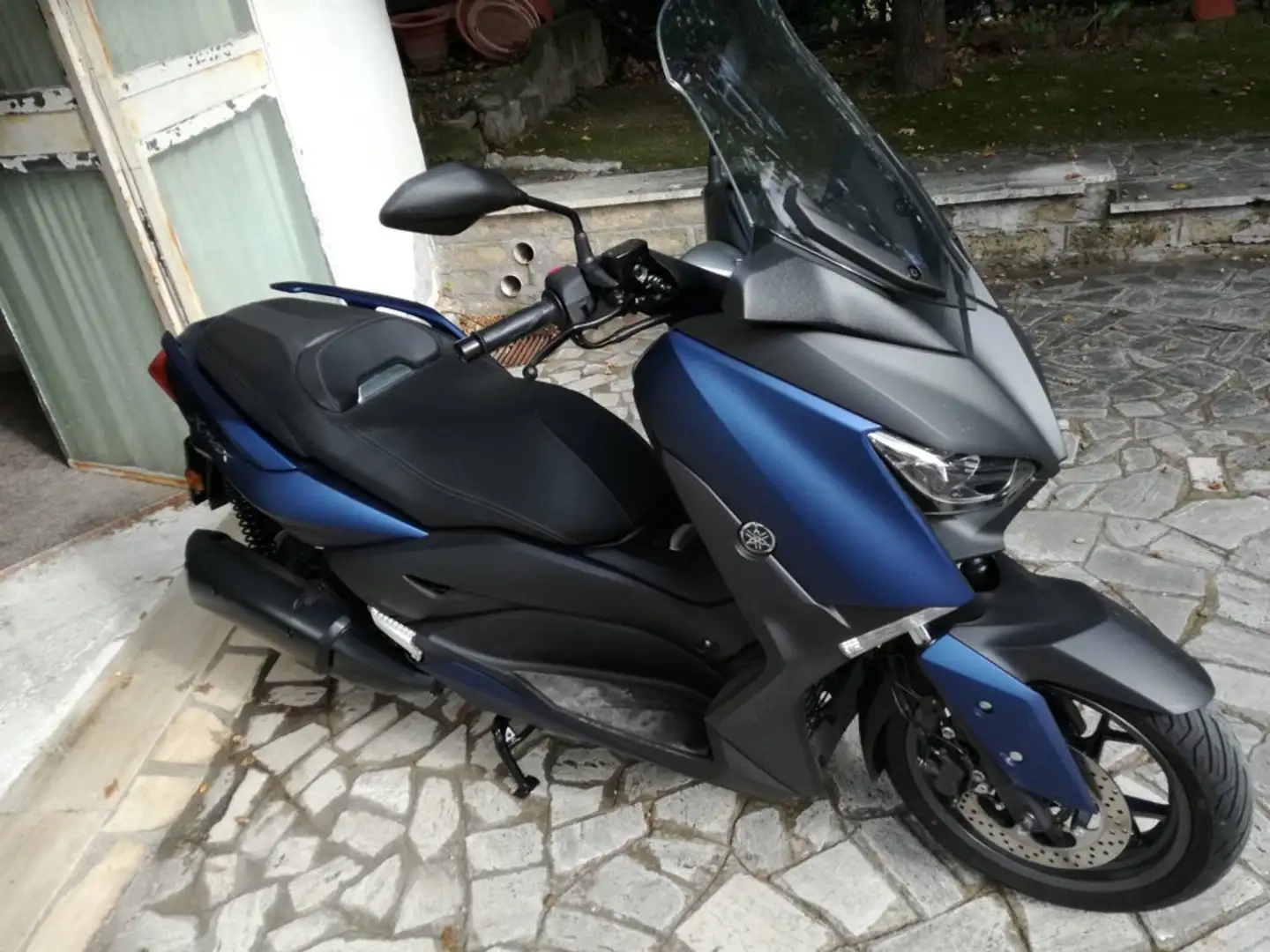 Yamaha X-Max 300 Blu/Azzurro - 1