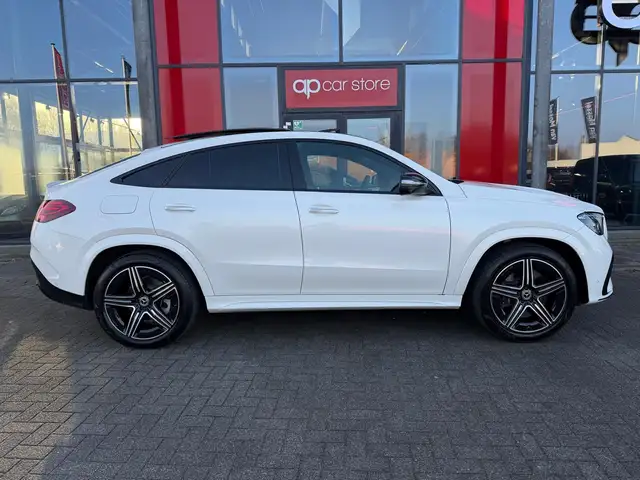 Mercedes-Benz GLE view 5