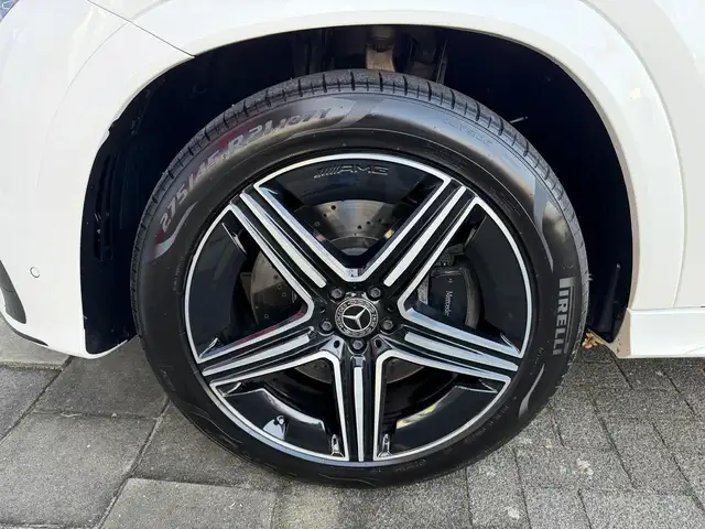 Mercedes-Benz GLE view 9
