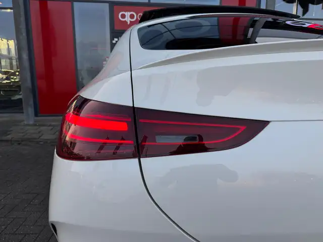 Mercedes-Benz GLE view 7