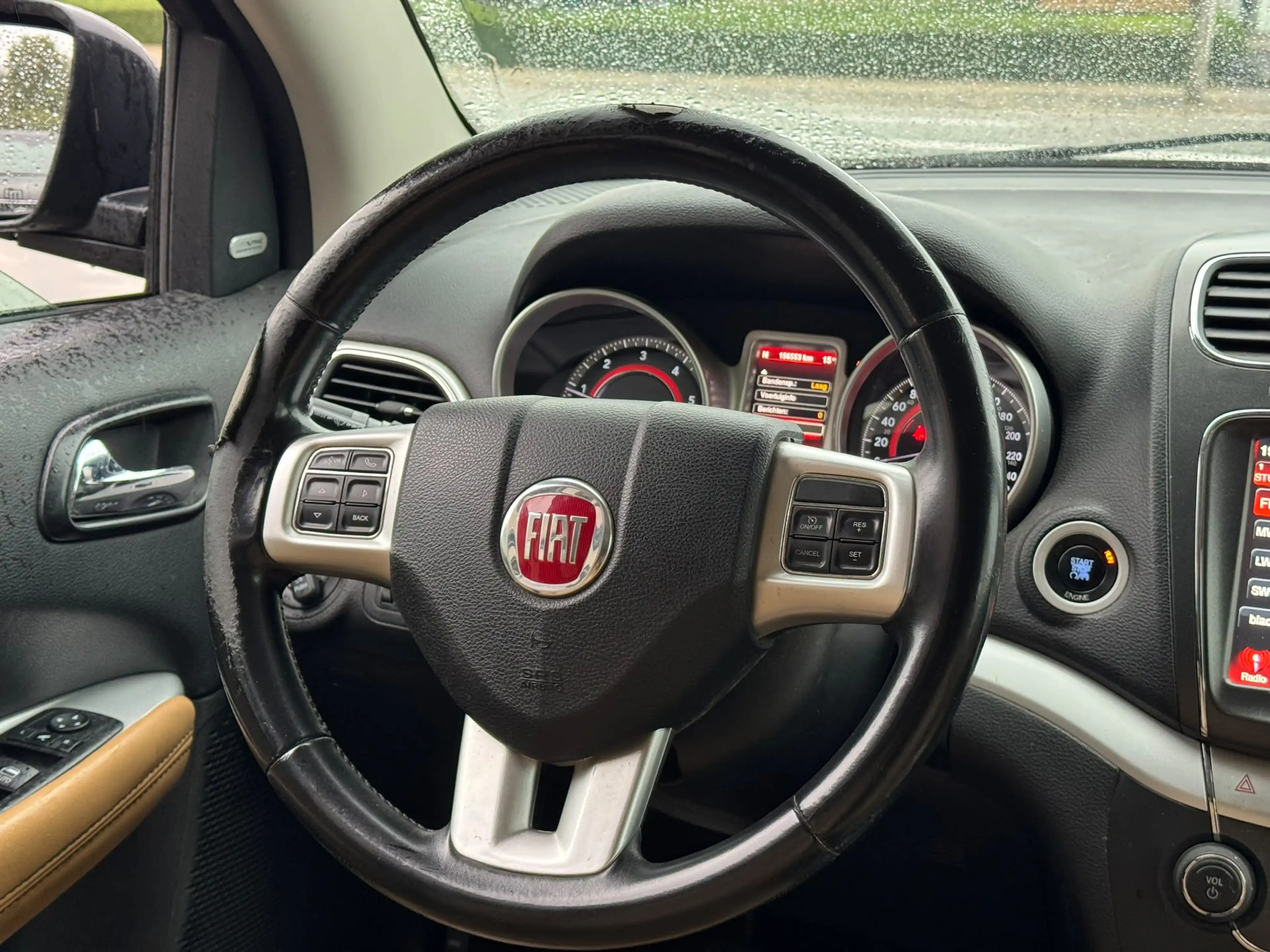 Fiat Freemont Freemont 2.0 MultiJet — photo 15