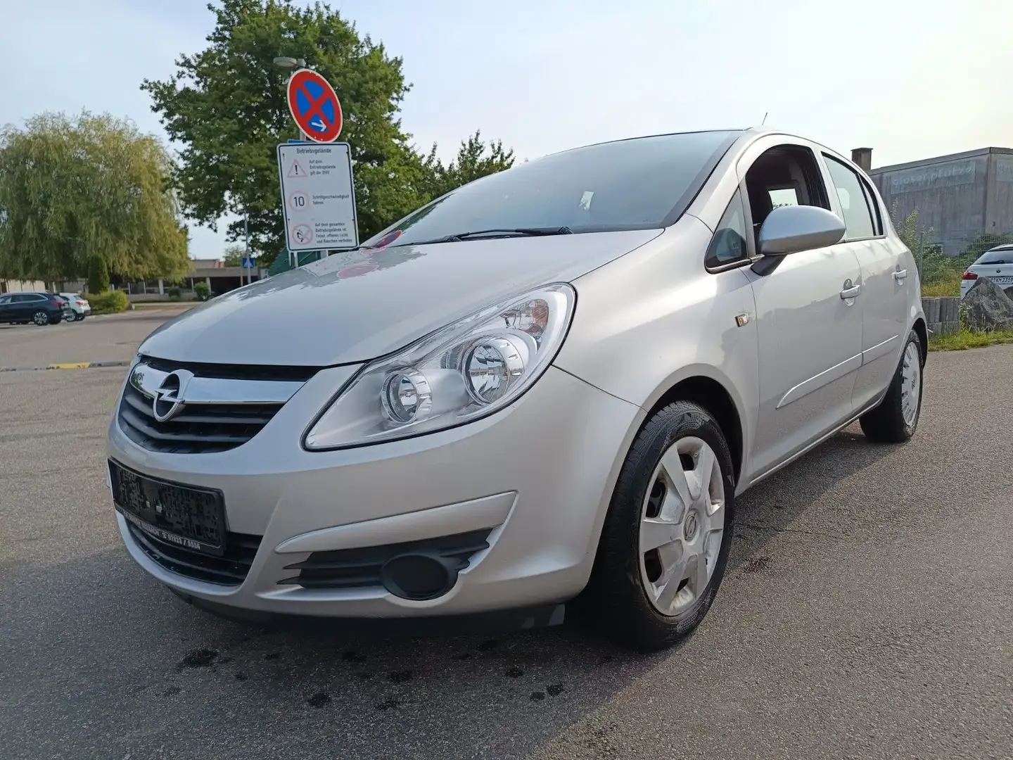Opel Corsa D Basis Silber - 1