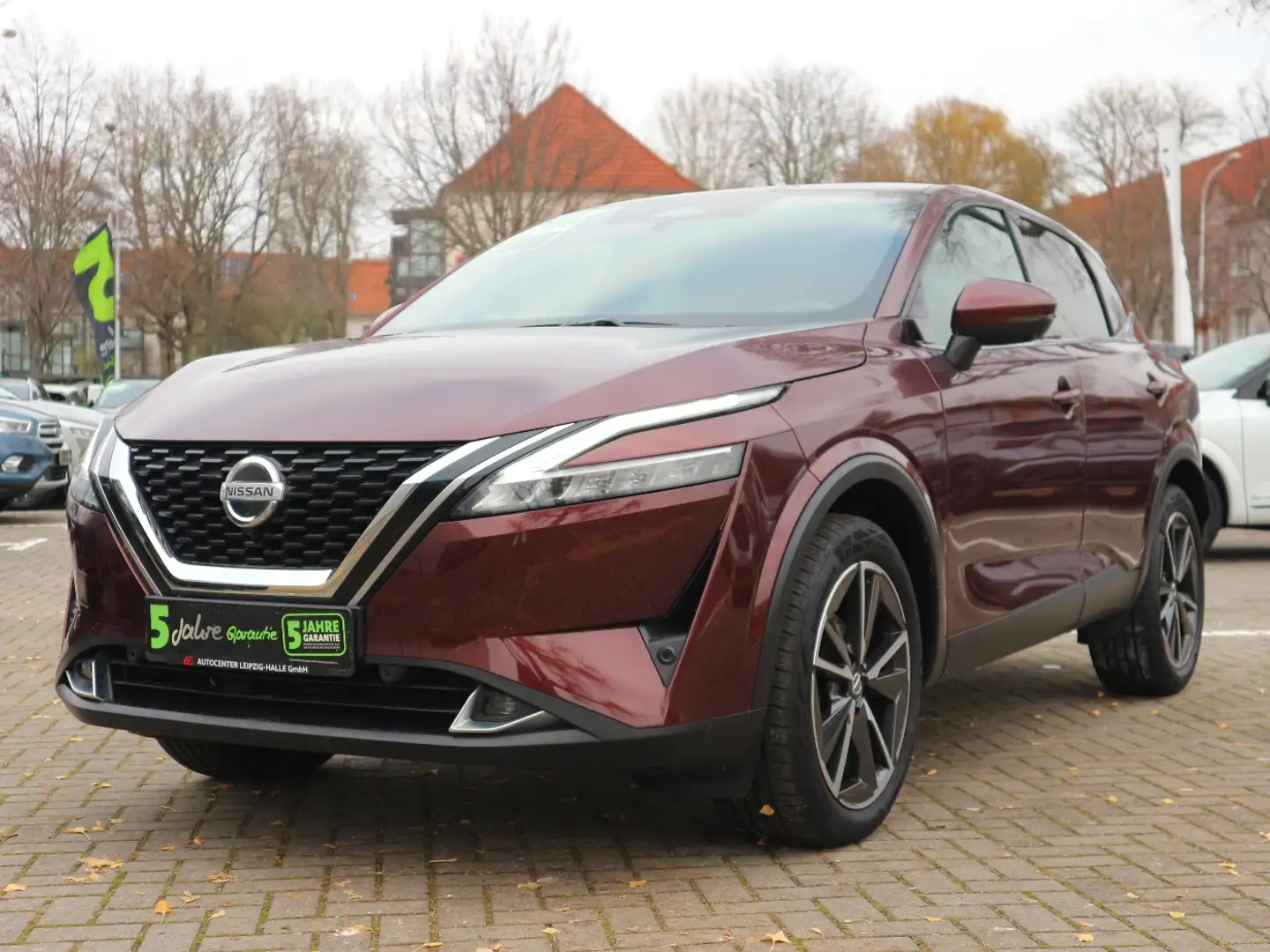 Nissan Qashqai 1.3 DIG-T MHEV Tekna ACC ProPilot Pano Rot - 2