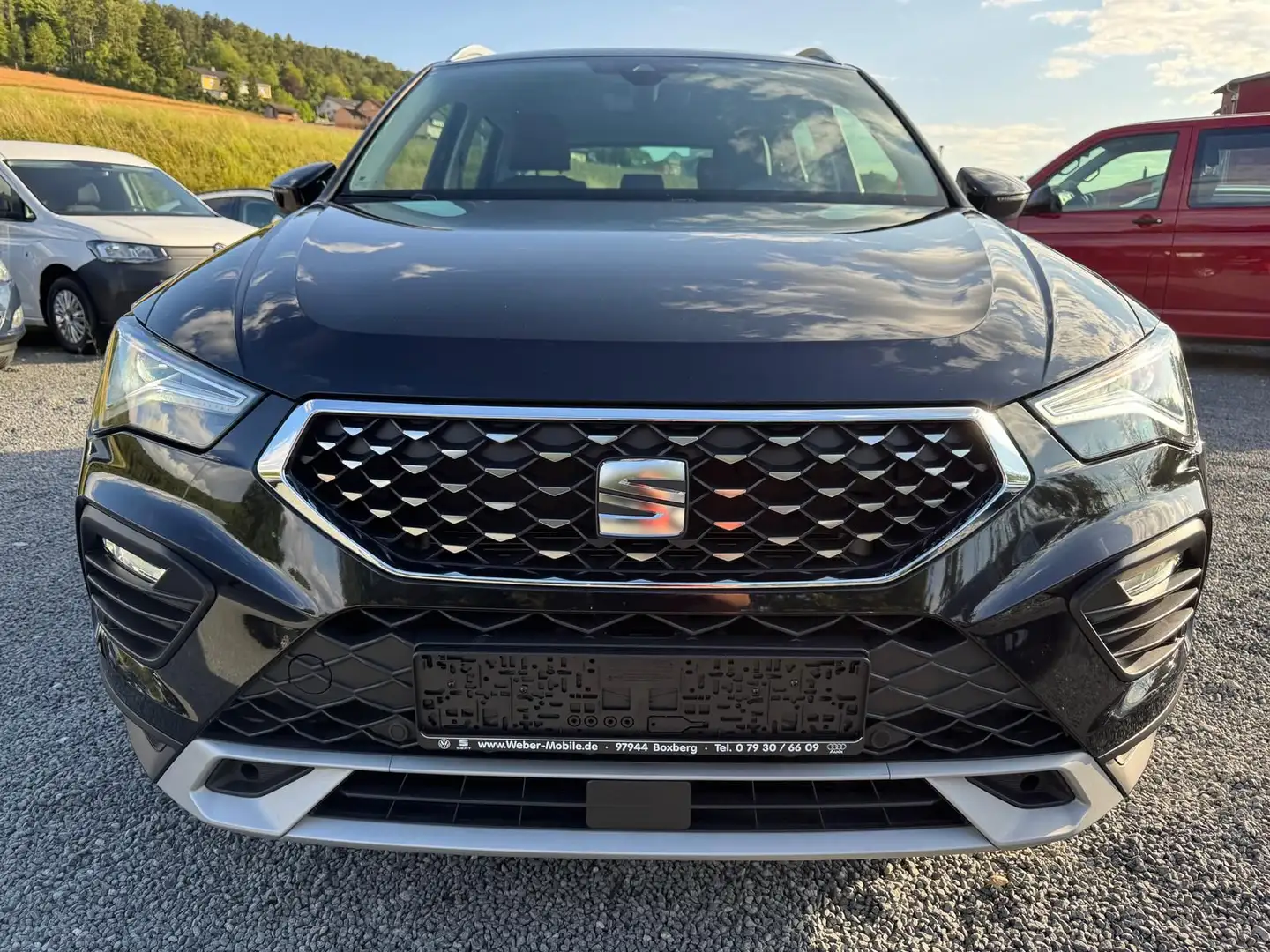 SEAT Ateca 1.5 TSI *DSG*AHK*XPERIENCE*PDCHI+VO+KAMERA Schwarz - 2