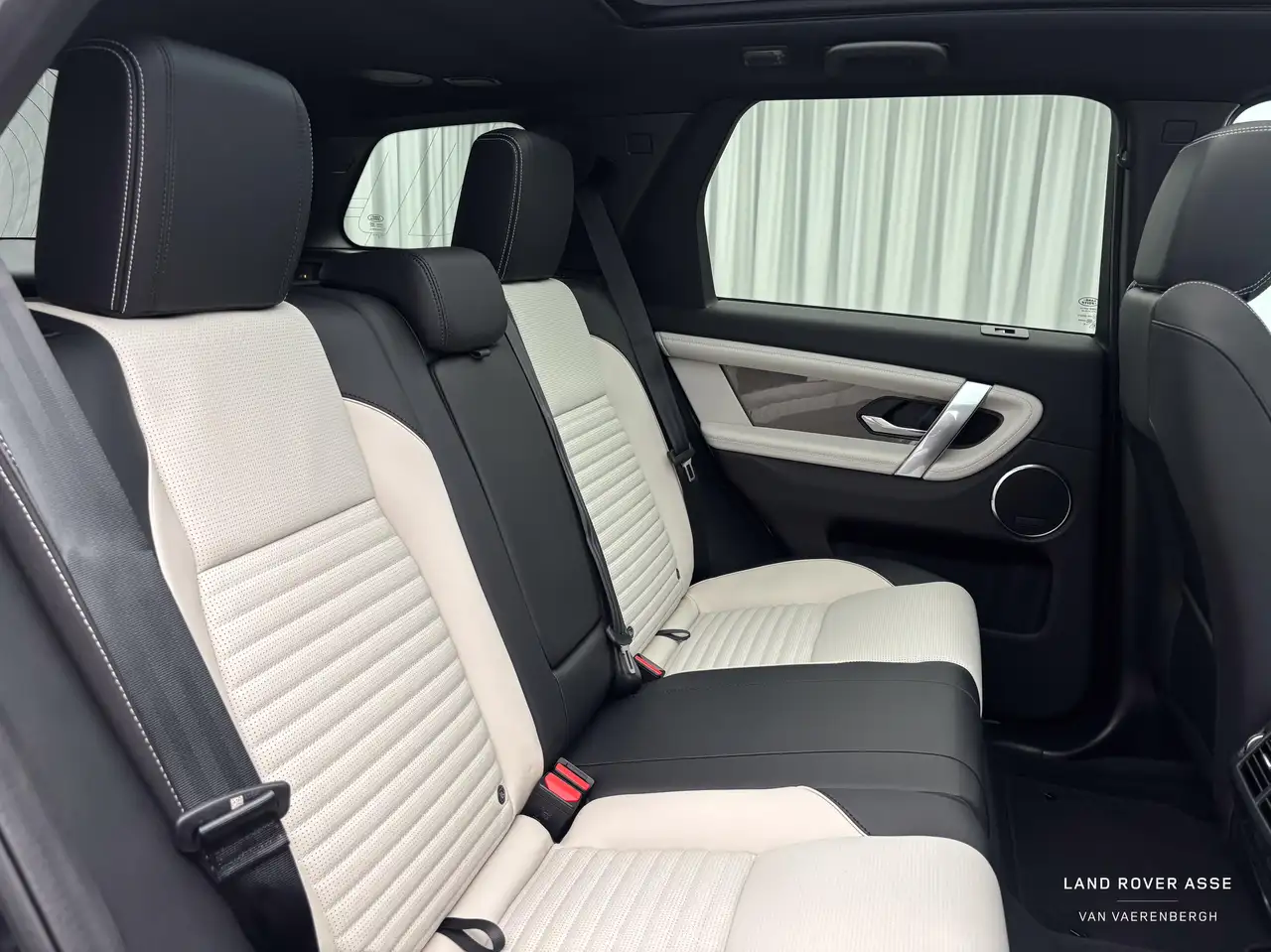 Land Rover Discovery Sport 2026