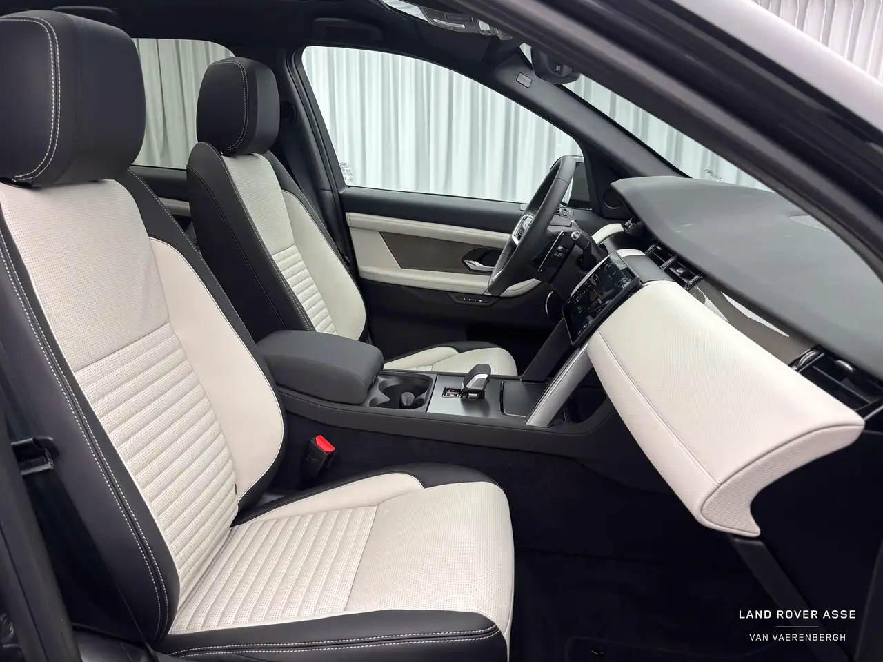 Land Rover Discovery Sport 2026