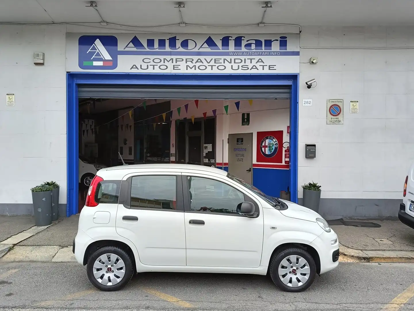 Fiat Panda 1.2 Pop CLIMA BEN TENUTA POCHI KM Bianco - 2
