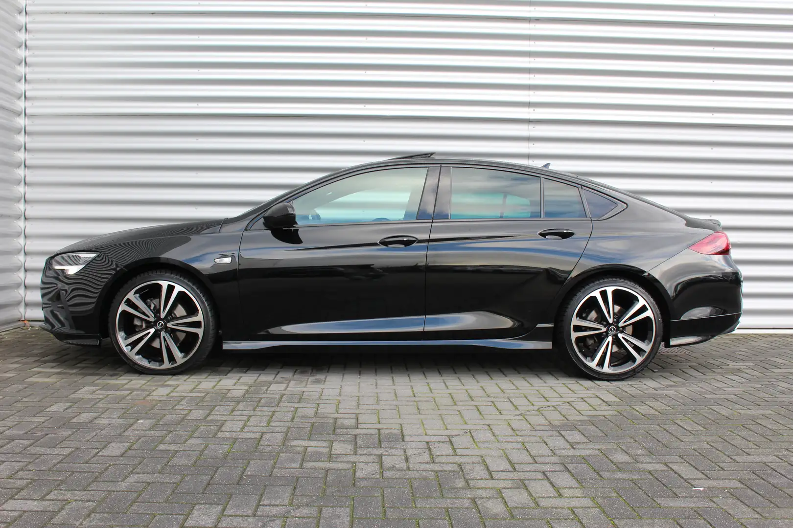 Opel Insignia Grand Sport 2.0 TURBO 200PK ULTIMATE GS-LINE AUTOM Noir - 2