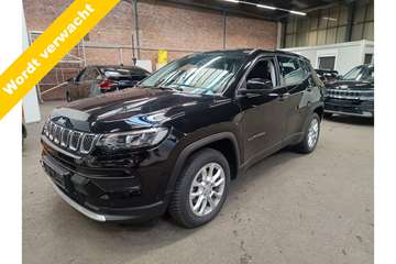 1.5T e-Hybrid Summit 1450KG trekgewicht/Stoel+stuu
