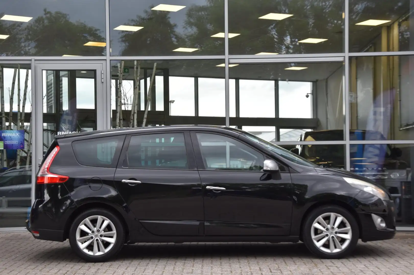 Renault Grand Scenic 1.4 TCe Parisienne 7p. Airco Nav. NAP Чёрный - 2
