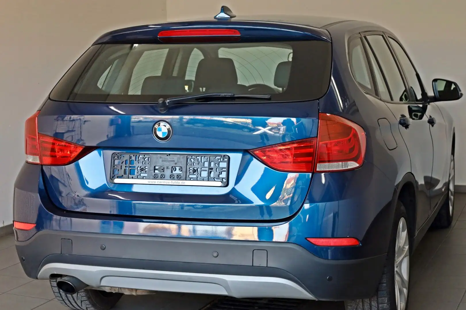 BMW X1 18i sDrive Modellpflege,PDC,Isofix Blau - 2