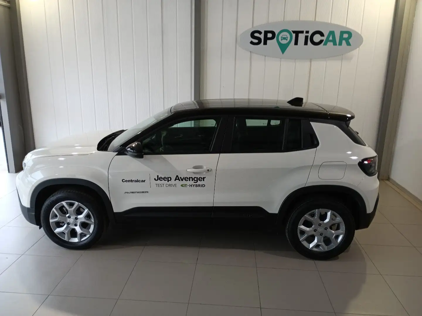 Jeep Avenger 1.2 Turbo MHEV Altitude White - 2
