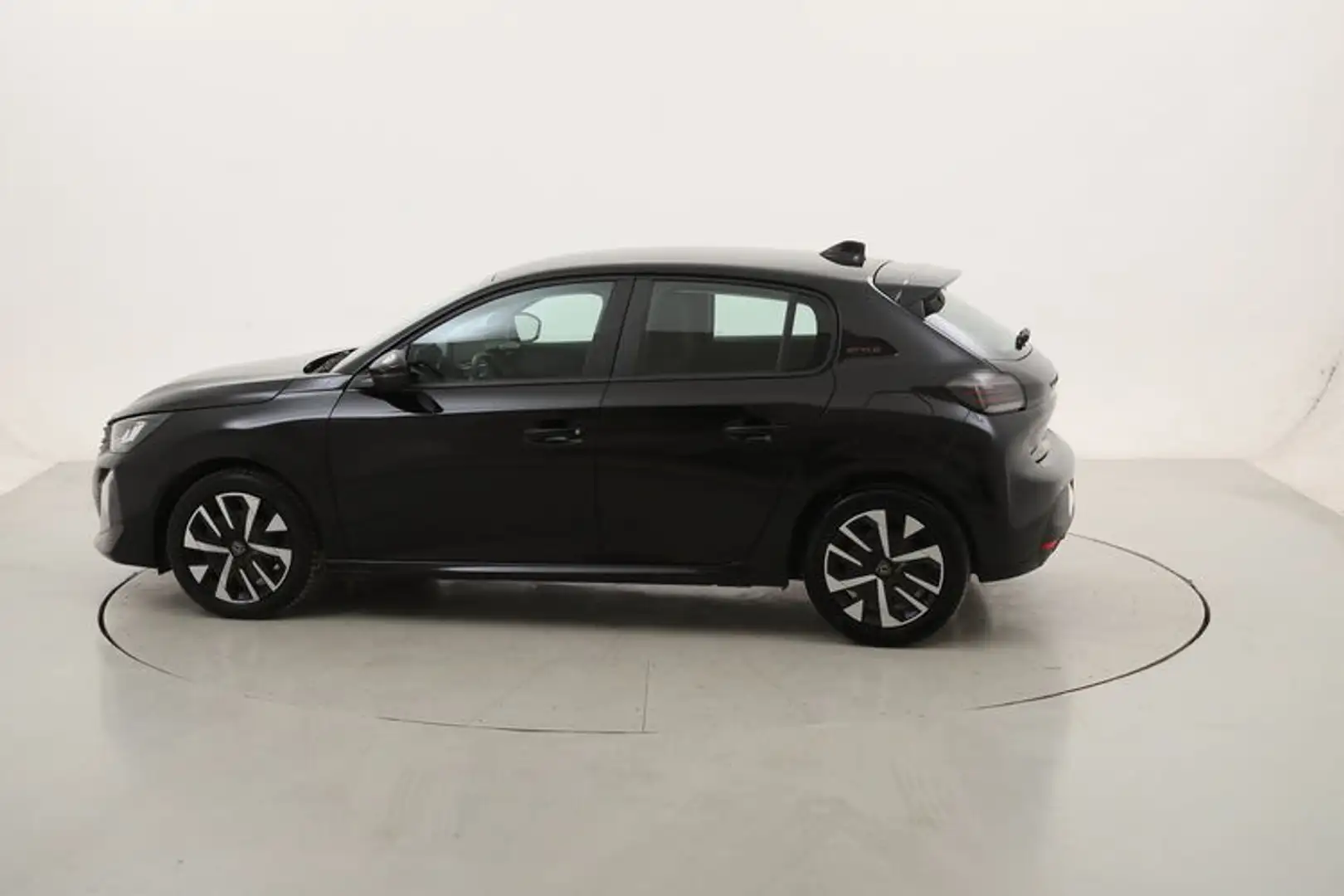 Peugeot 208 Style + Navigatore 1.2 Benzina 101CV Schwarz - 2