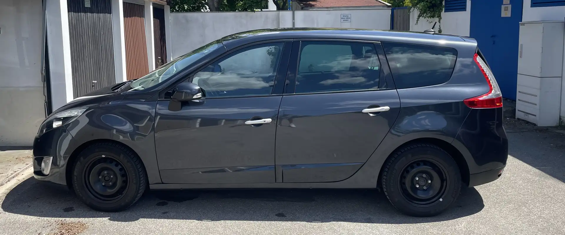 Renault Grand Scenic Dynamique Energy dci 130 Start&Stop eco Schwarz - 2