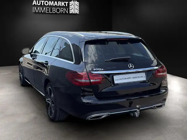 Mercedes-Benz C-Class view 10