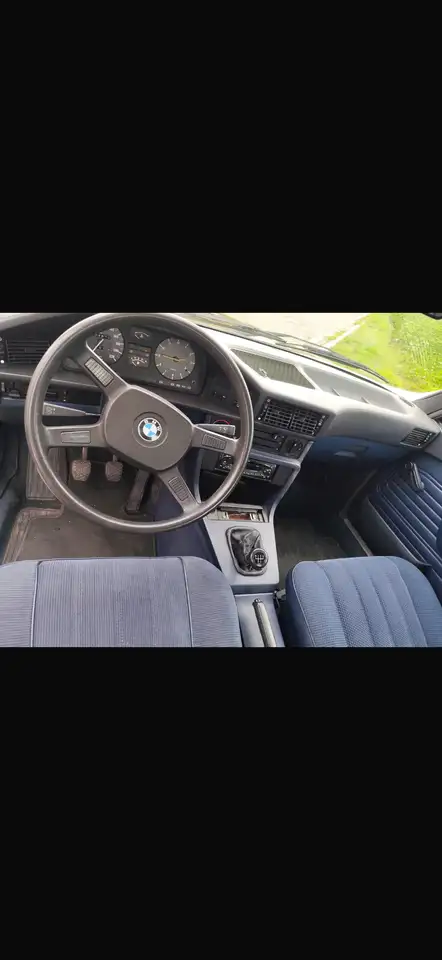 BMW 518 Toit Ouvrant, foto 3