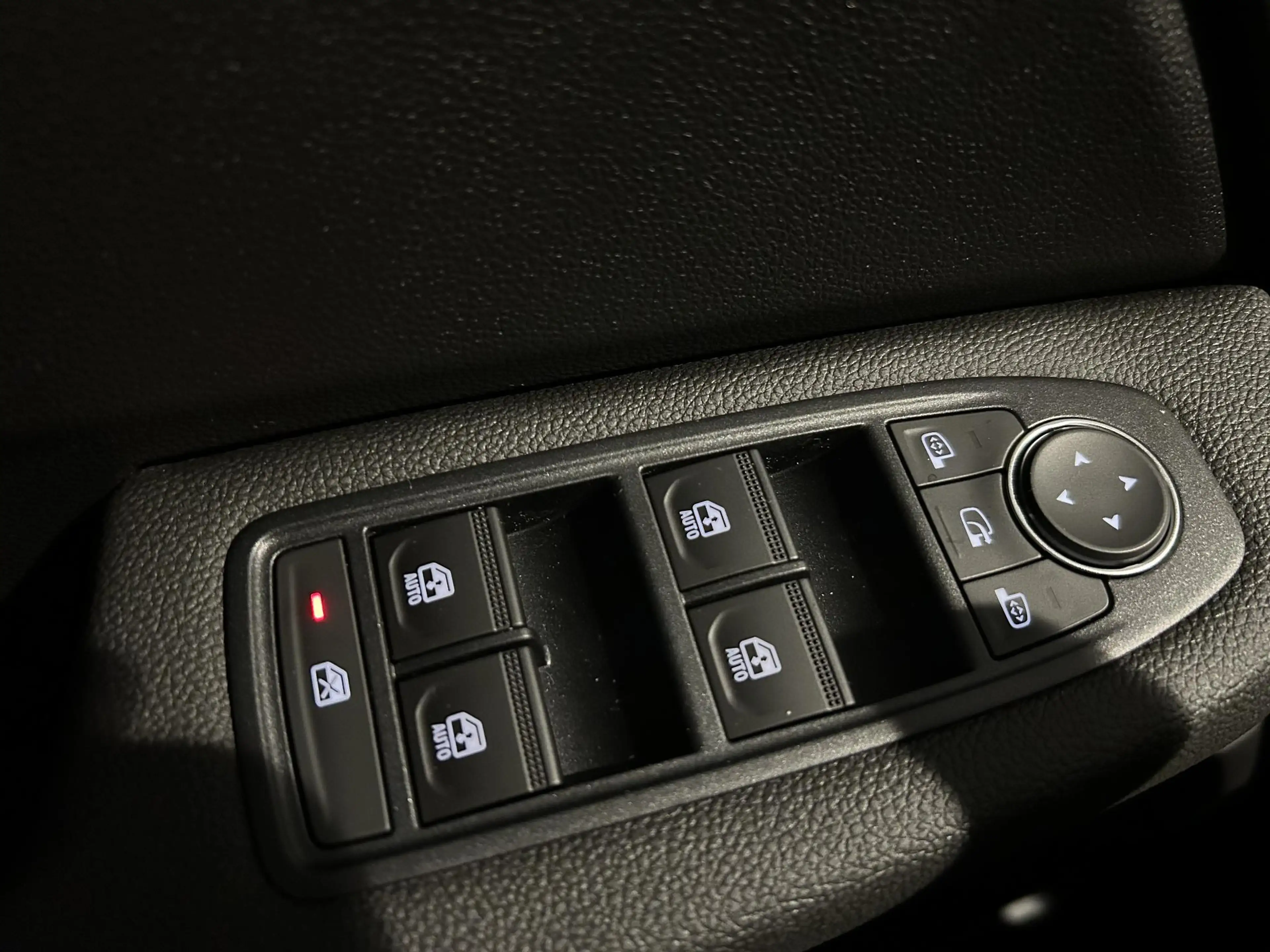 Mitsubishi Colt 1.6 HEV Intense | Voorraad voordeel | 8 jaar garan — photo 19